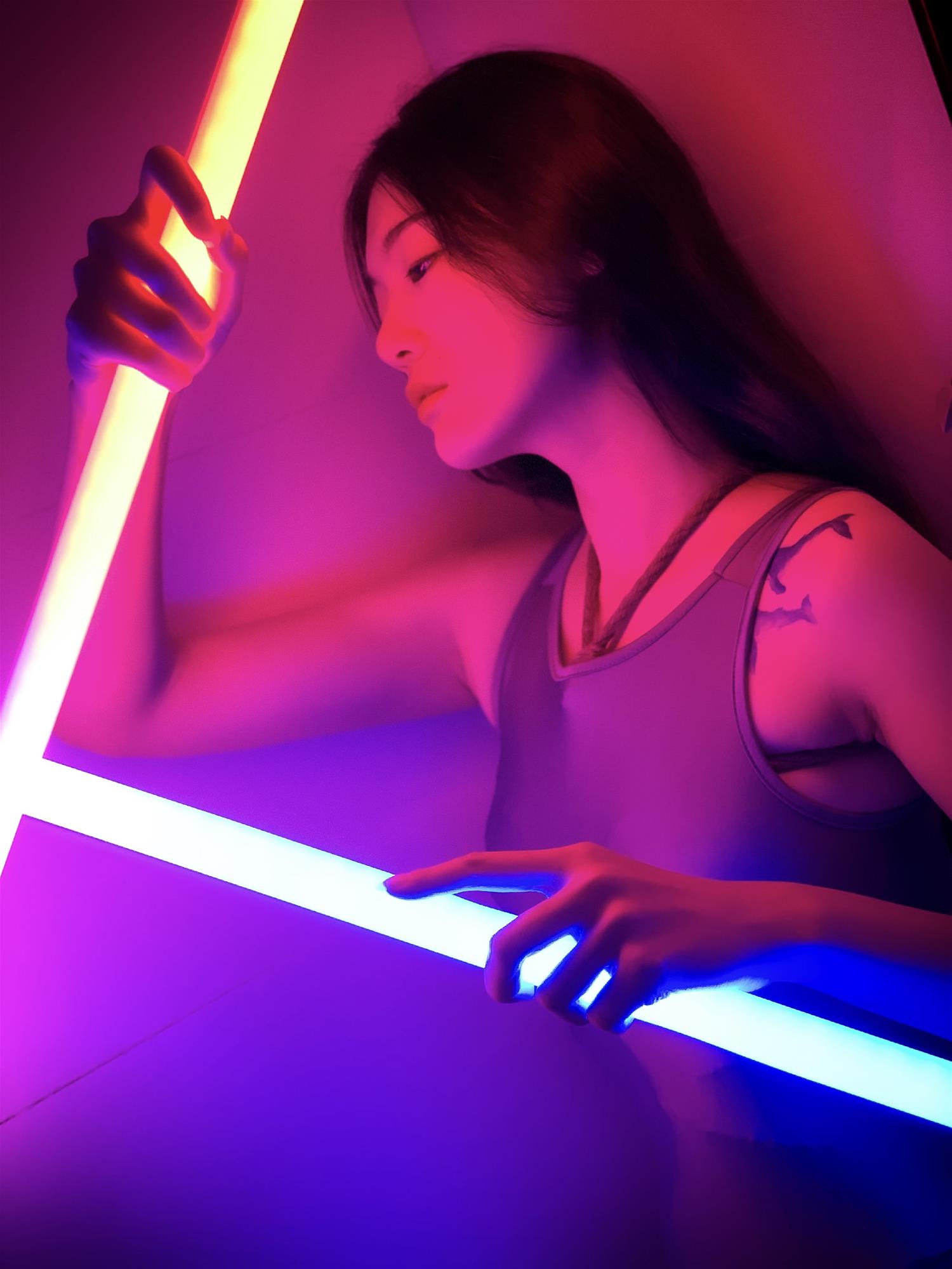 一米八的大梨子 捆绑泳衣 [9P-7MB]