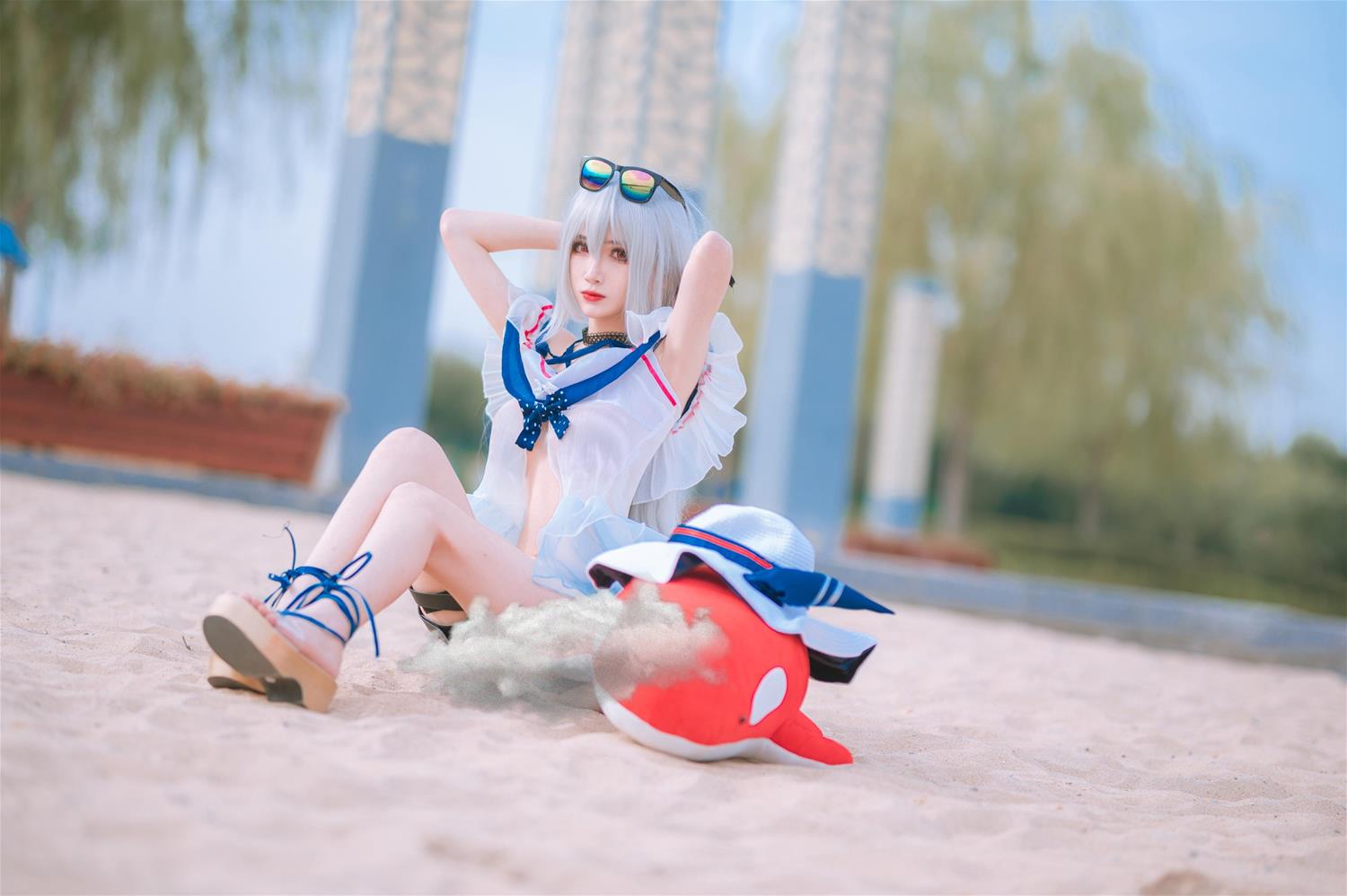 妖君白研 明日方舟斯卡蒂 COS正片 [13P-58MB]