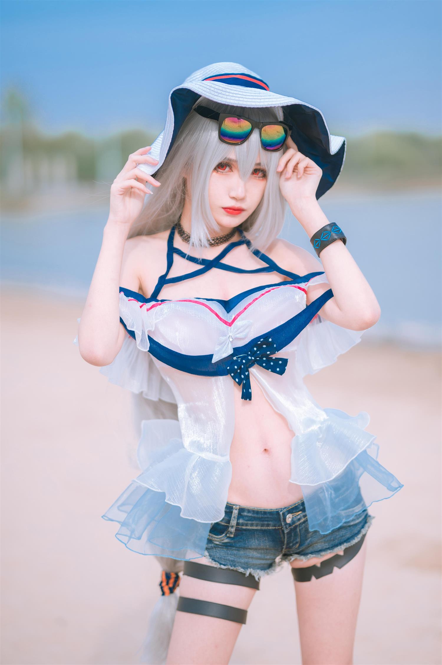 妖君白研 明日方舟斯卡蒂 COS正片 [13P-58MB]