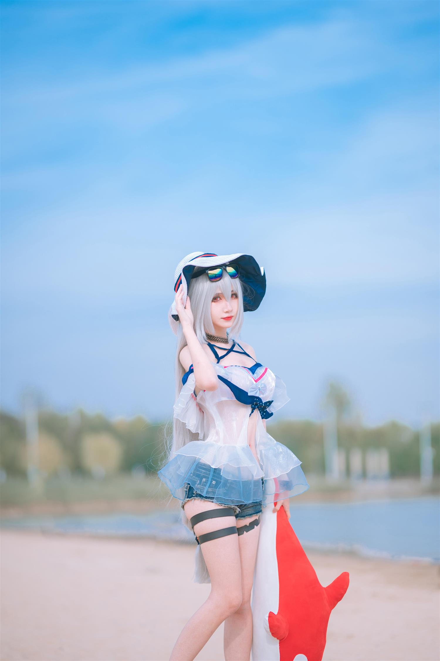 妖君白研 明日方舟斯卡蒂 COS正片 [13P-58MB]