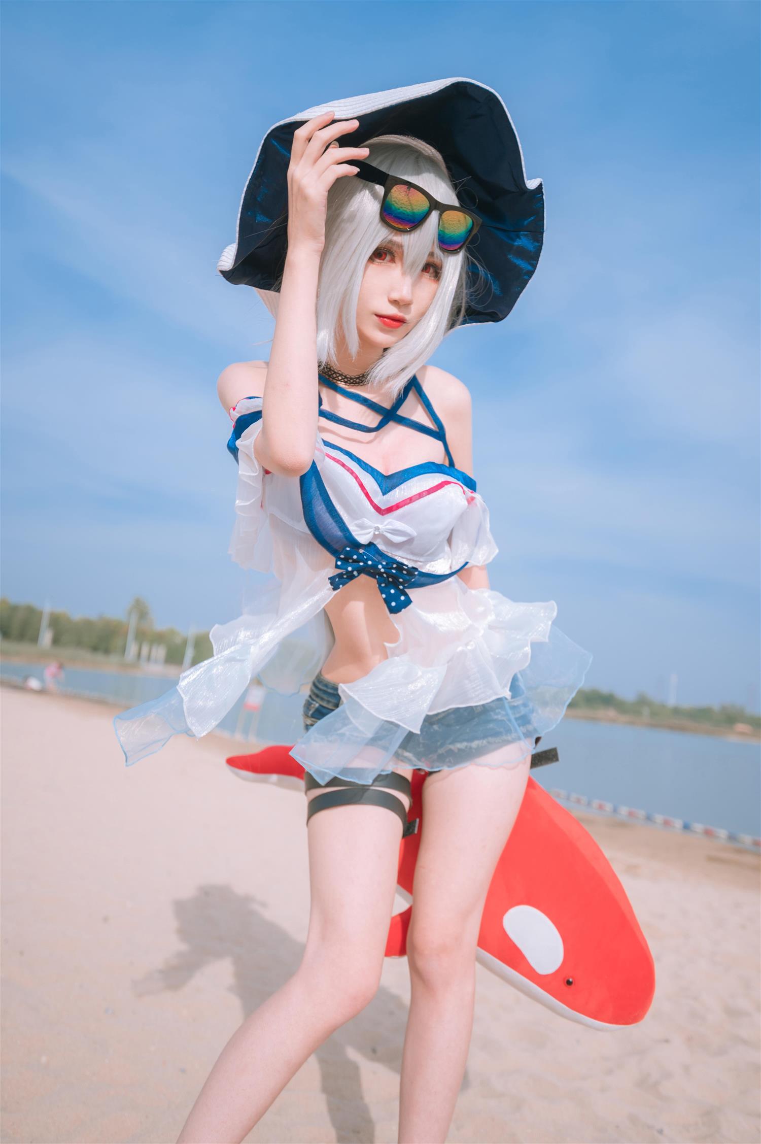 妖君白研 明日方舟斯卡蒂 COS正片 [13P-58MB]