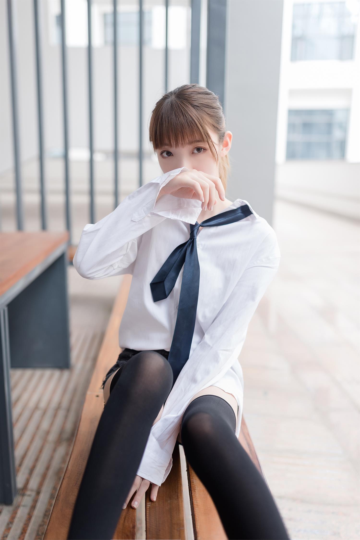 祖木子 短裤的绝对领域 [48P-42MB]