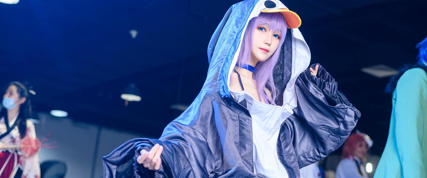 妖君白研 FATEGRAND ORDER场照漫展COS梅尔特莉莉丝FGO泳着 [9P-68MB]