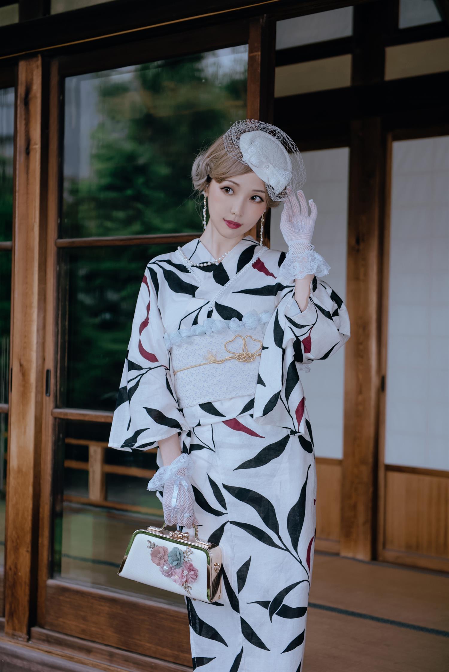 ElyEE子 Retro Kimono [38P-125MB]