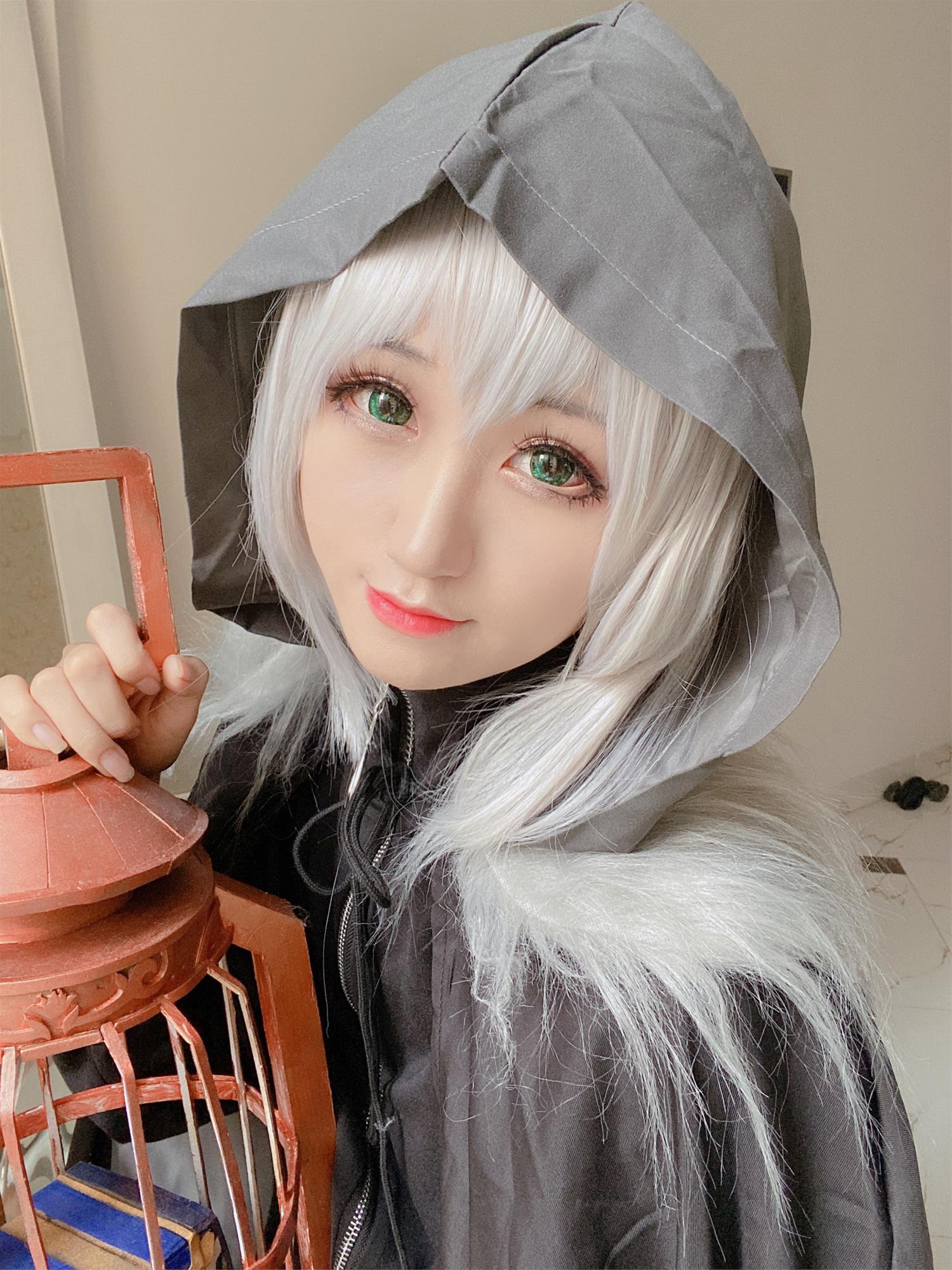 KuukoW Gray Fate [33P8V-145MB]