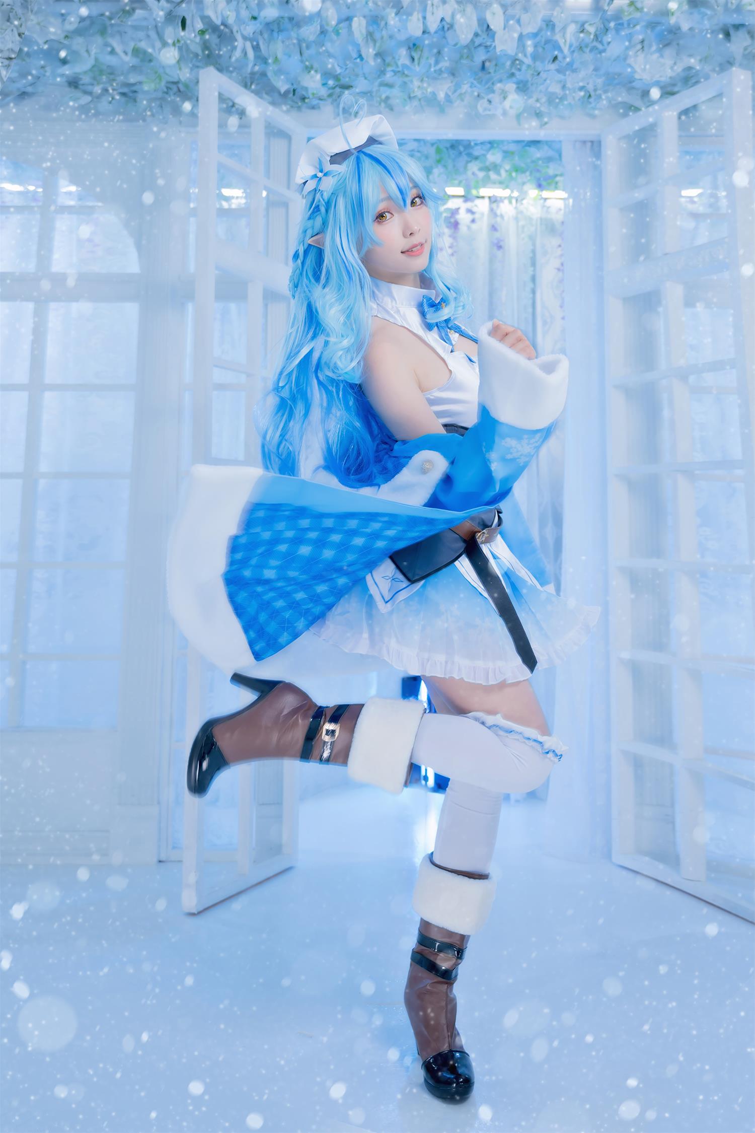 ElyEE子 Yukihana Lamy [18P-36MB]