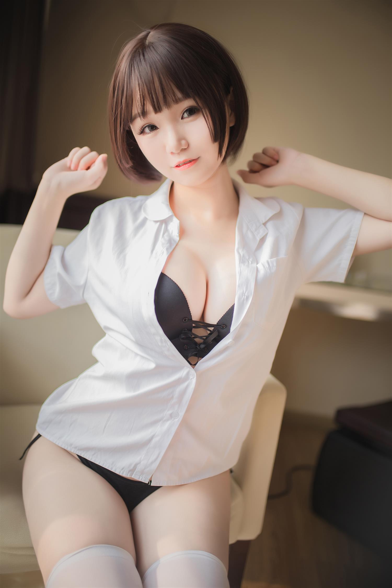 Yoko宅夏 一号本 白丝 [25P-156MB]