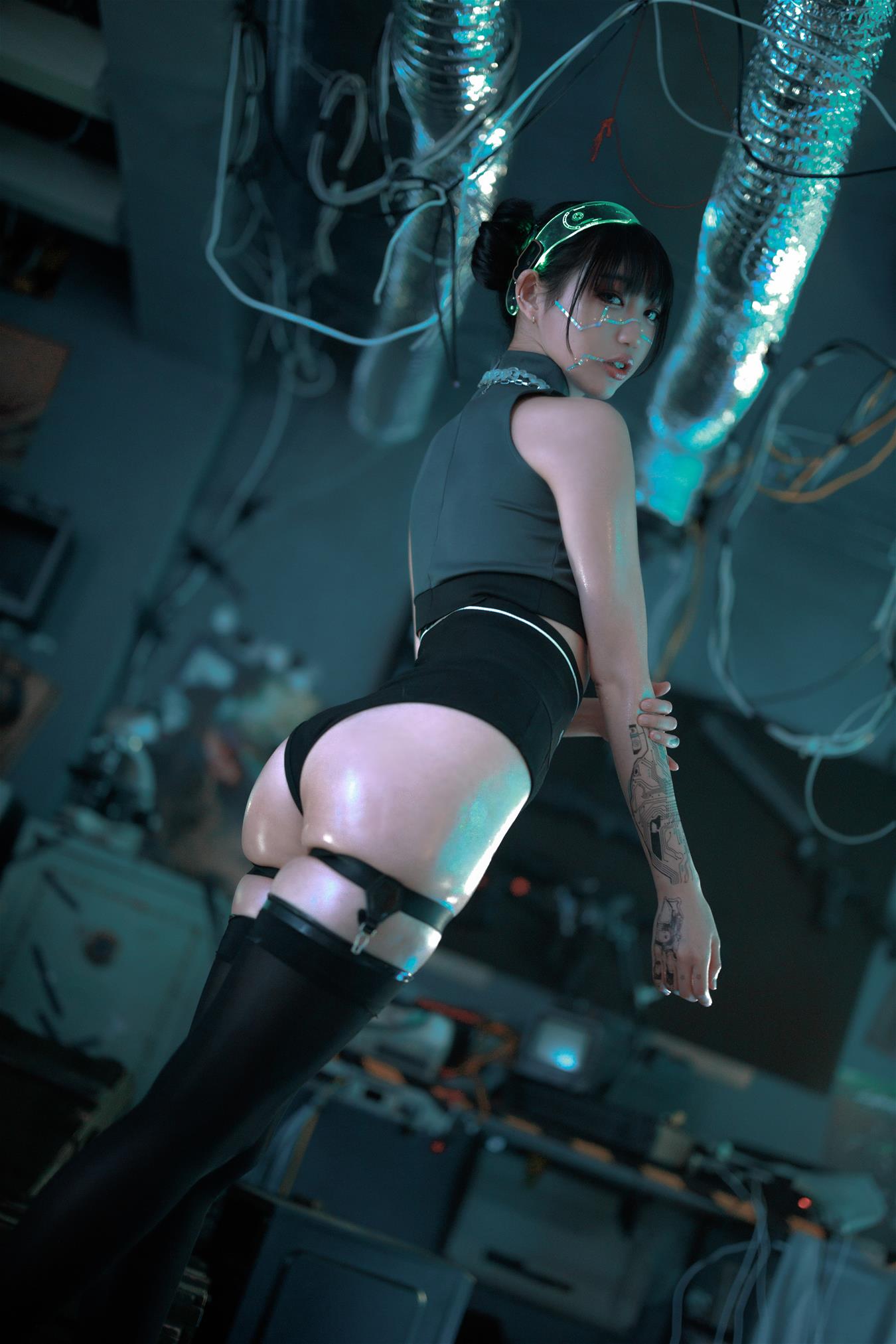 周叽是可爱兔兔 仿生人形 [39P-892MB]