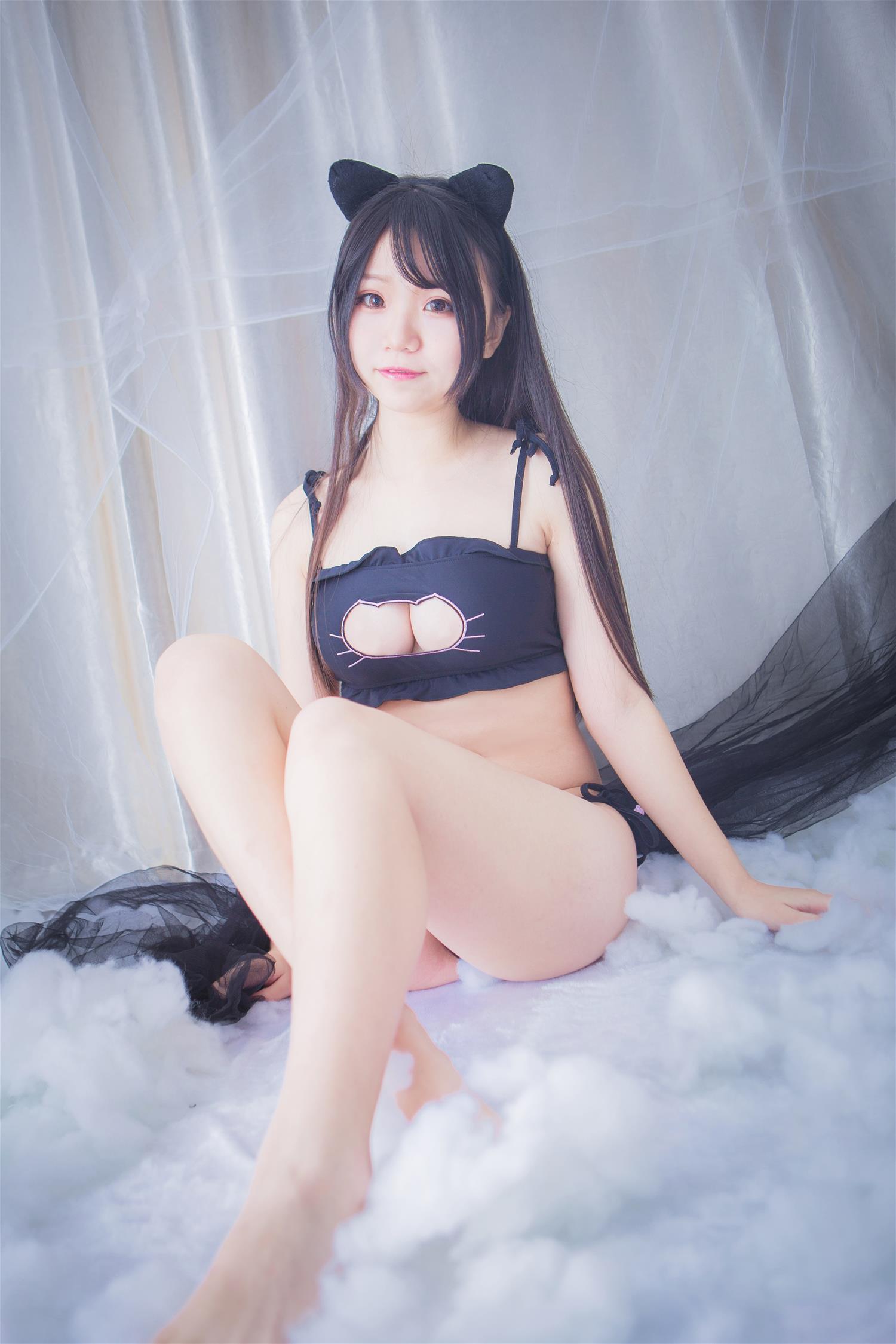 Yoko宅夏 猫咪内衣 [13P-77MB]