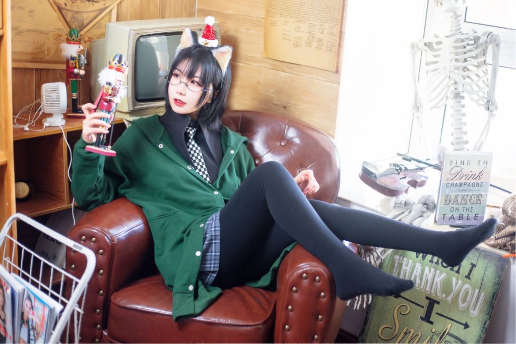 枸名 圣诞喵 [16P-1MB]