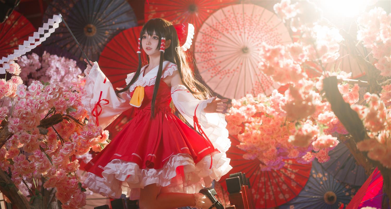 Akisoso秋楚楚 博丽灵梦 [12P-115MB]