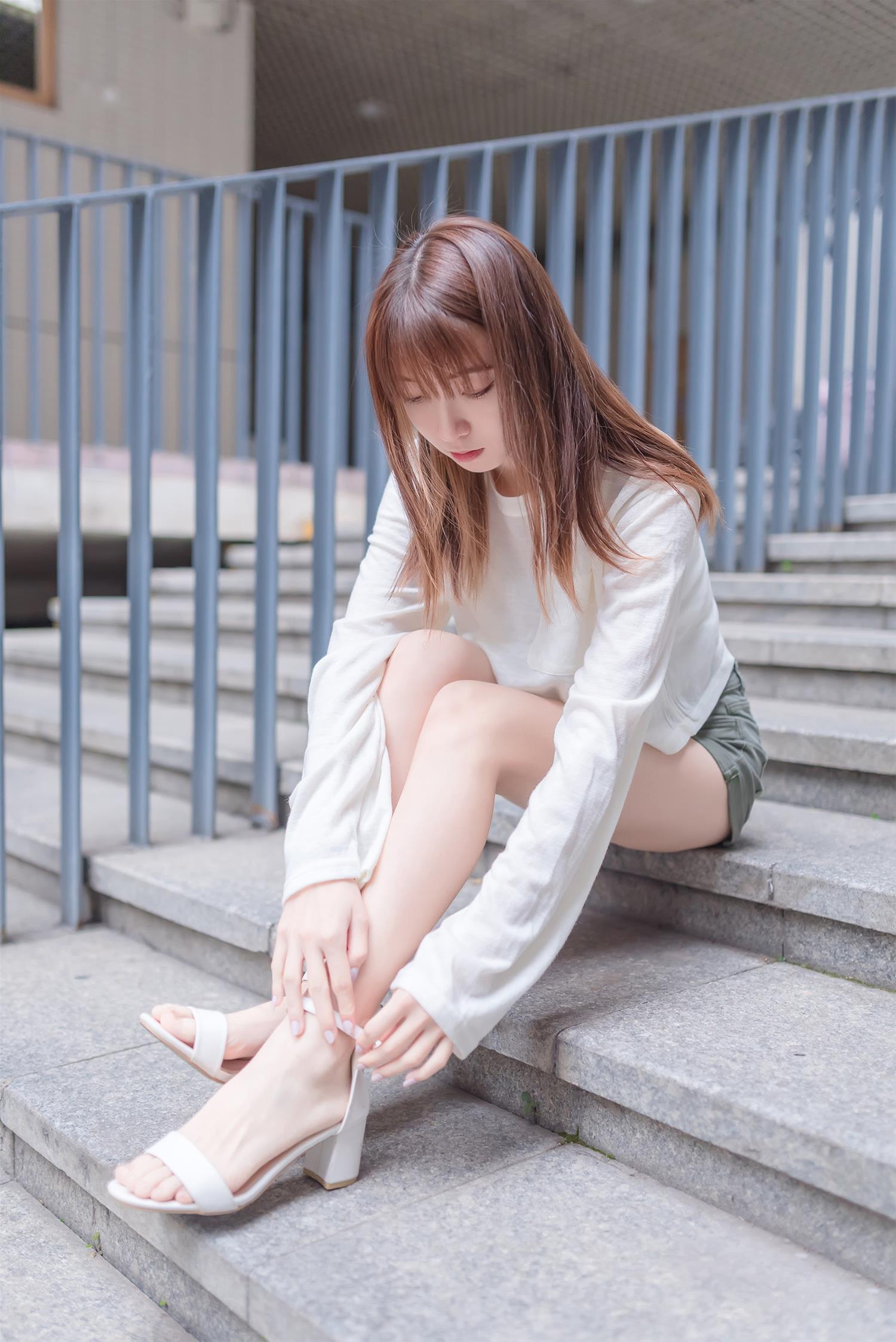 祖木子 极品大长腿 [46P-75MB]