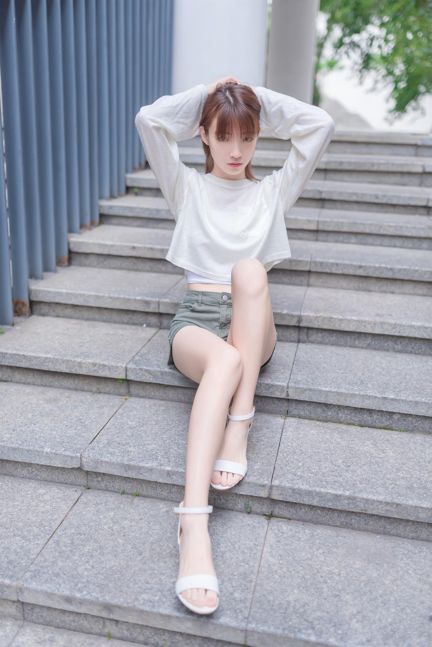 祖木子 极品大长腿 [46P-75MB]