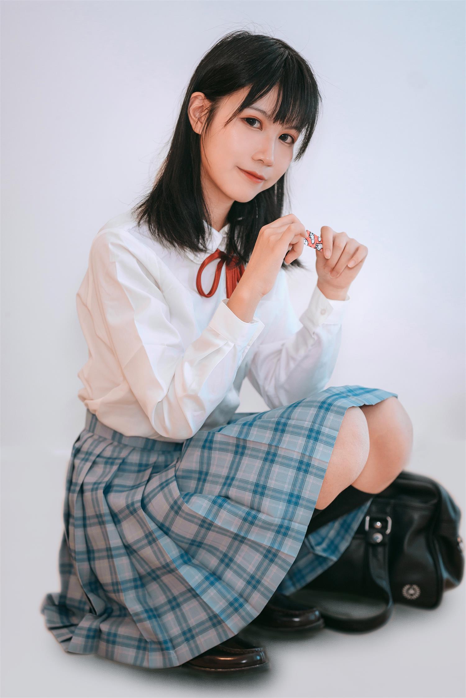 枸名 女儿的朋友 [14P-54MB]