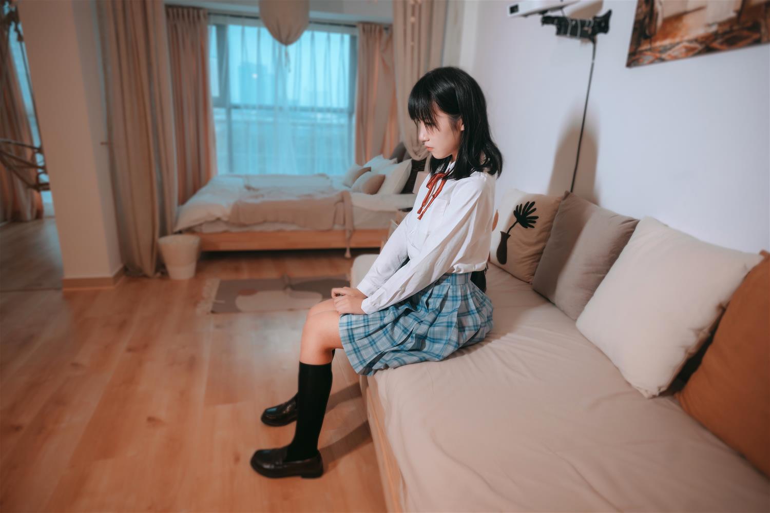 枸名 女儿的朋友 [14P-54MB]