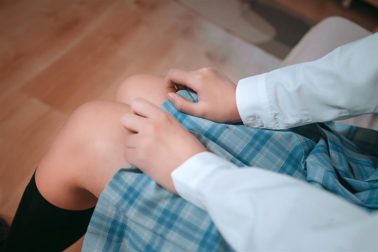 枸名 女儿的朋友 [14P-54MB]