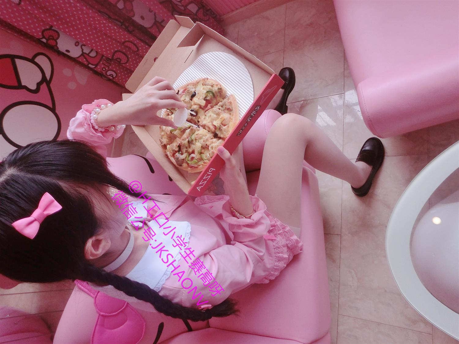 小学生赛高 和泉纱雾粉色内衣 [60P-64MB]