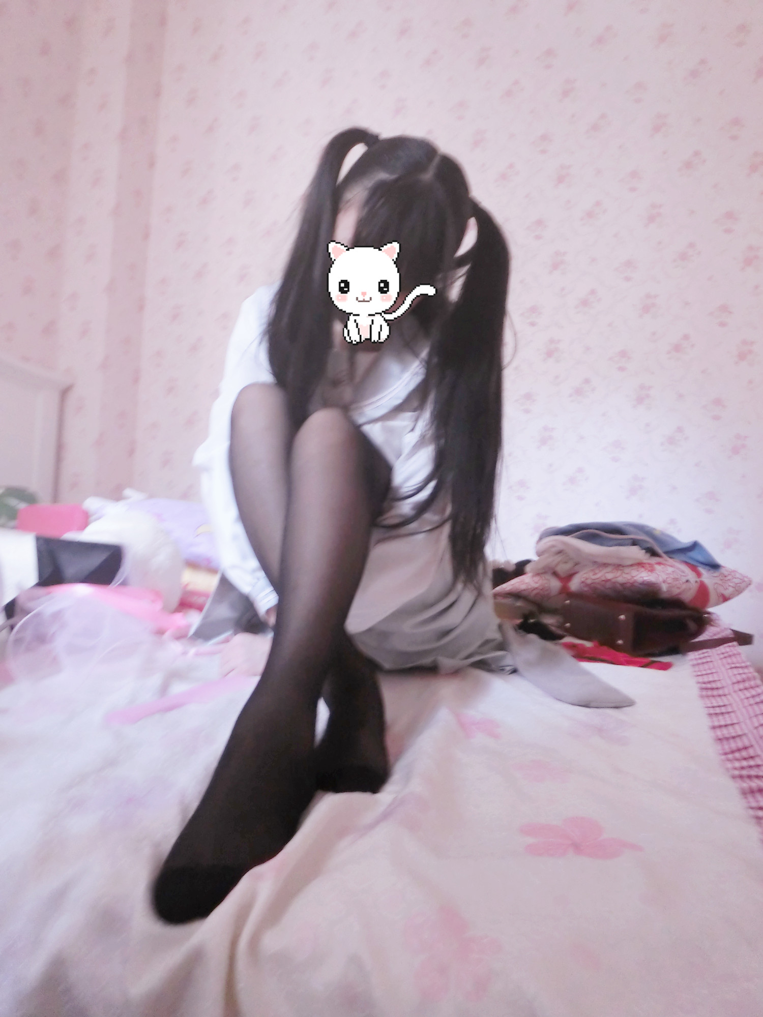 小学生赛高 黑丝足控 [45P-22MB]