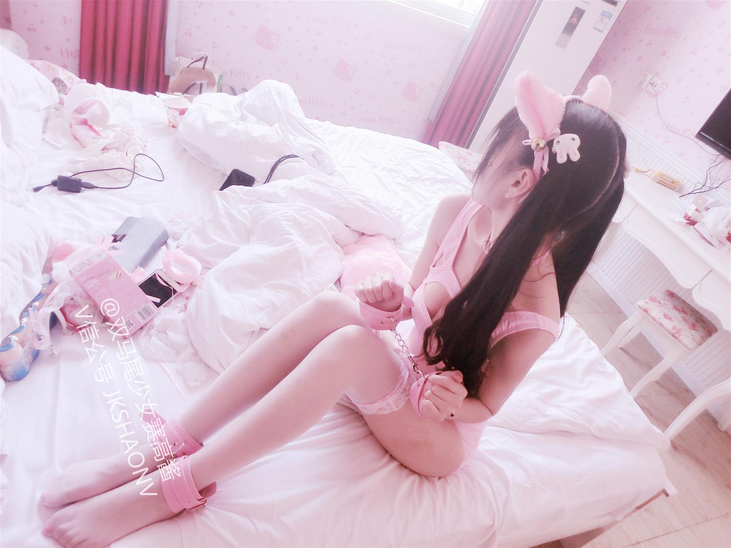 小学生赛高 粉色死库水性感泳衣 [32P-37MB]