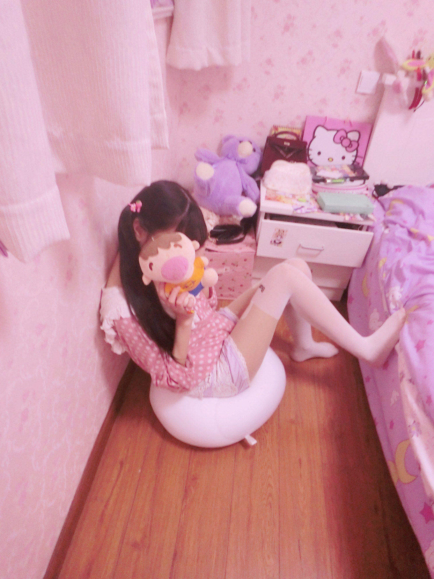 小学生赛高 2018 单身节快乐：可爱的草莓少女 [16P-7MB]