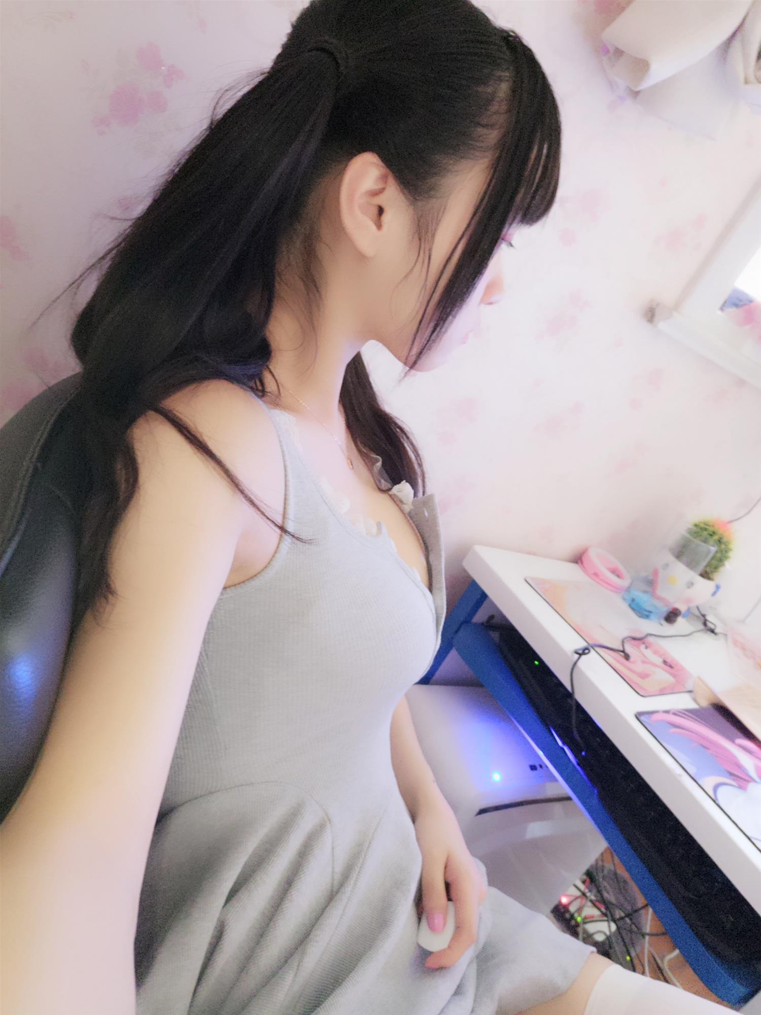 小学生赛高 2022 新春特刊 [83P3V-163MB]