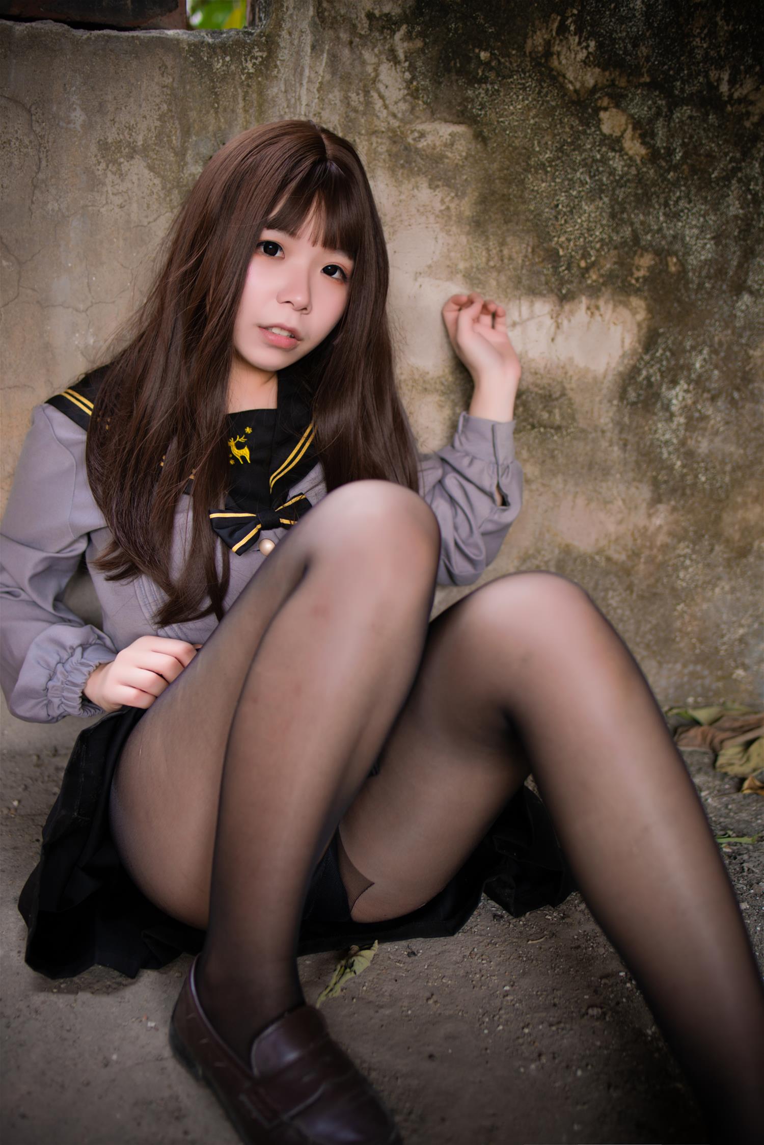 无颜小天使wy 废墟JK [60P-1.40GB]