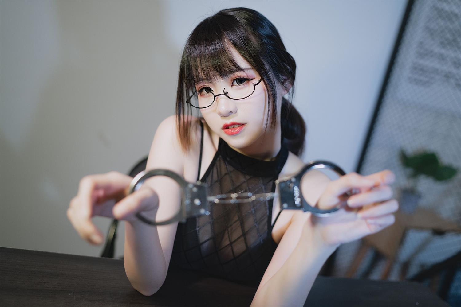 miko酱ww 坏女人 [20P-17MB]