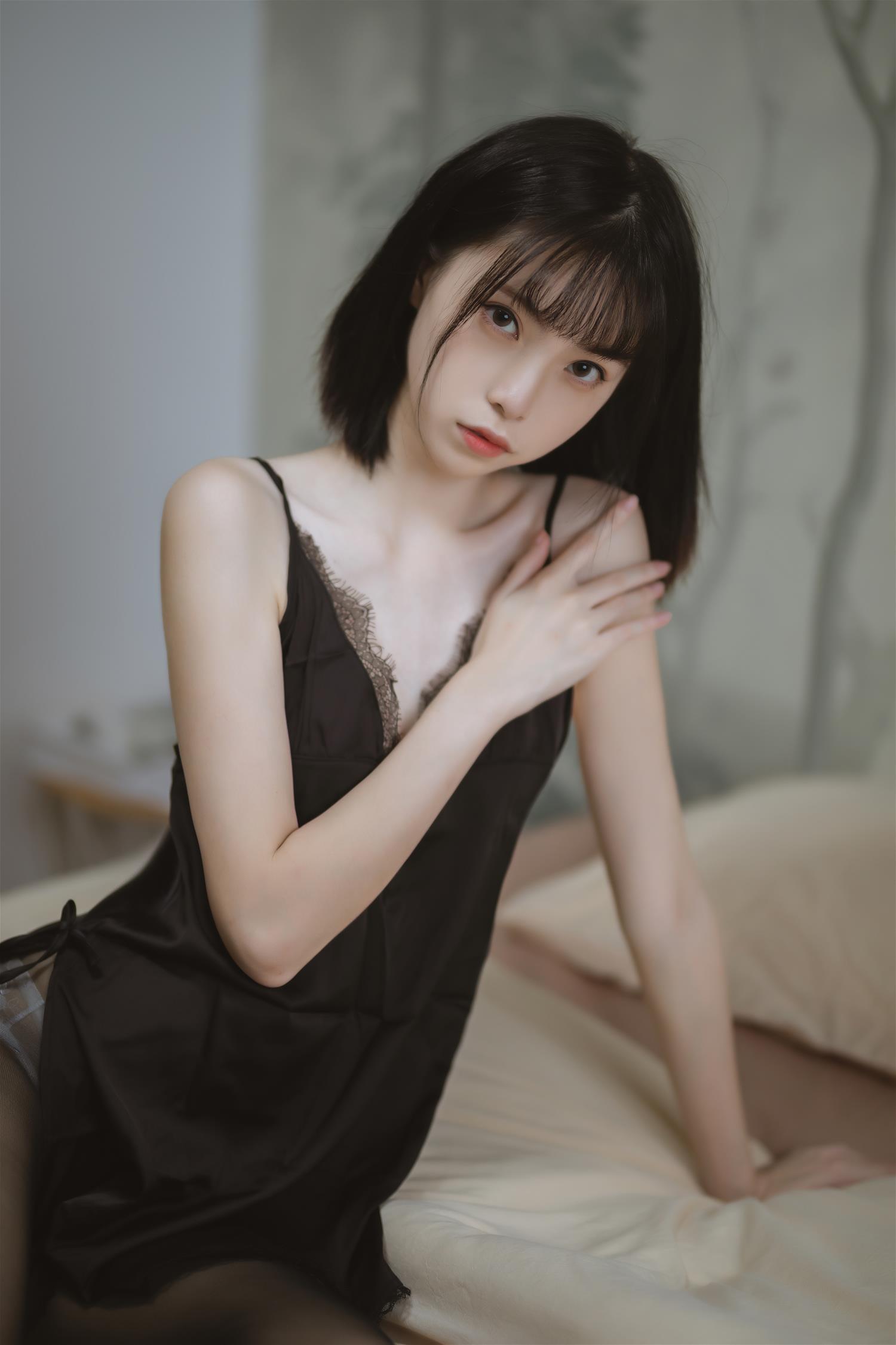 许岚LAN 黑色蕾丝睡衣 [40P-585MB]