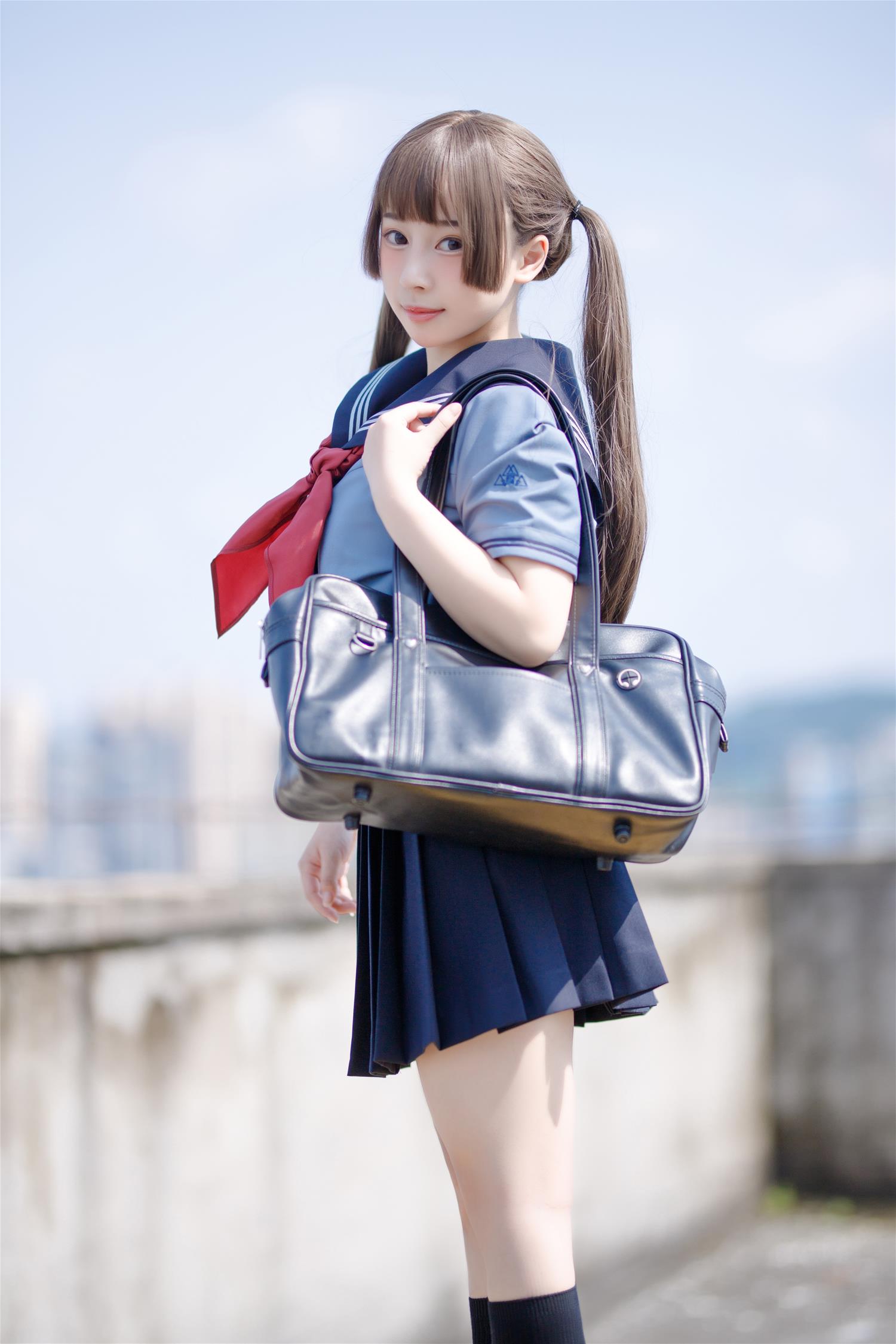 胡桃猫Kurumineko 天台的爱之告白 [143P4V-2.05GB]