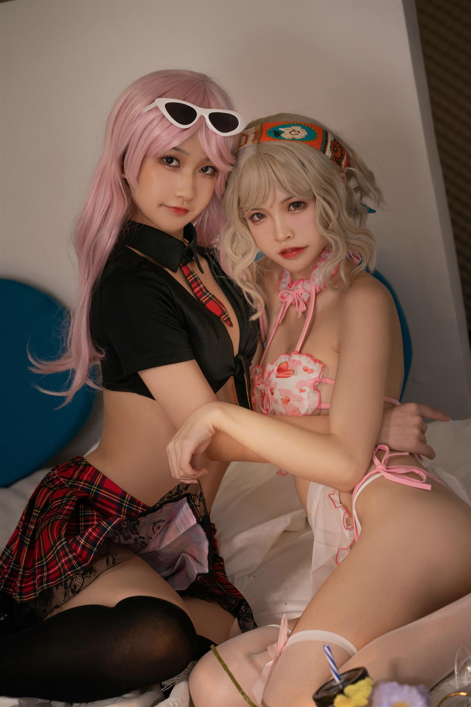 可可老师 夏日双子 [42P-350MB]