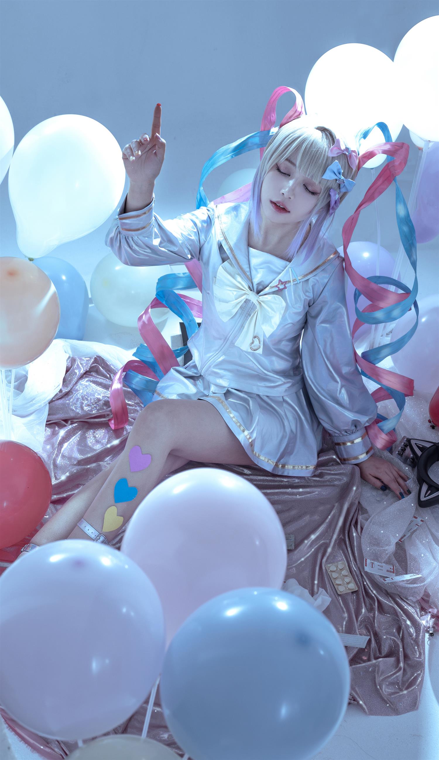 黑猫猫 超天酱 [16P-88MB]