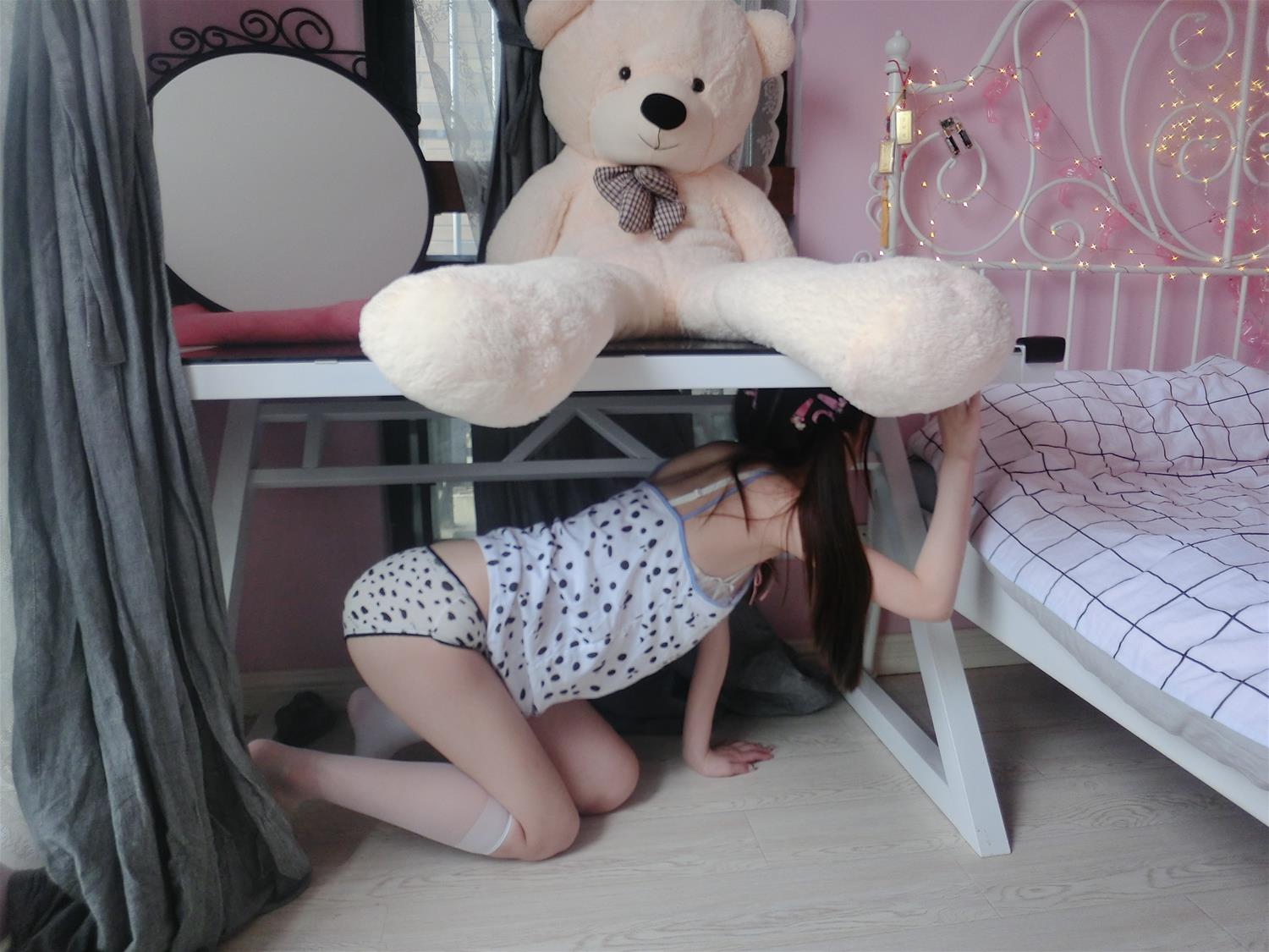 小学生赛高 2022端午特典 牛奶背心+赠品 [98P4V-337MB]