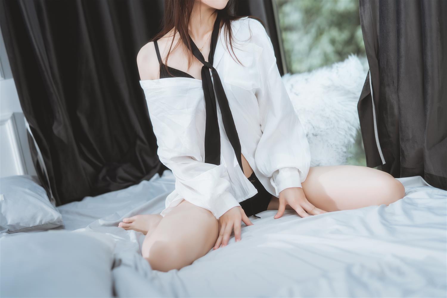 桜桃喵 狼来了 [175P-3.50GB]