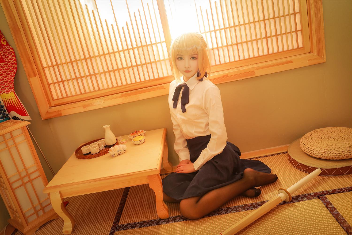 这个泡泡就是逊啦 saber常服 [9P-42MB]