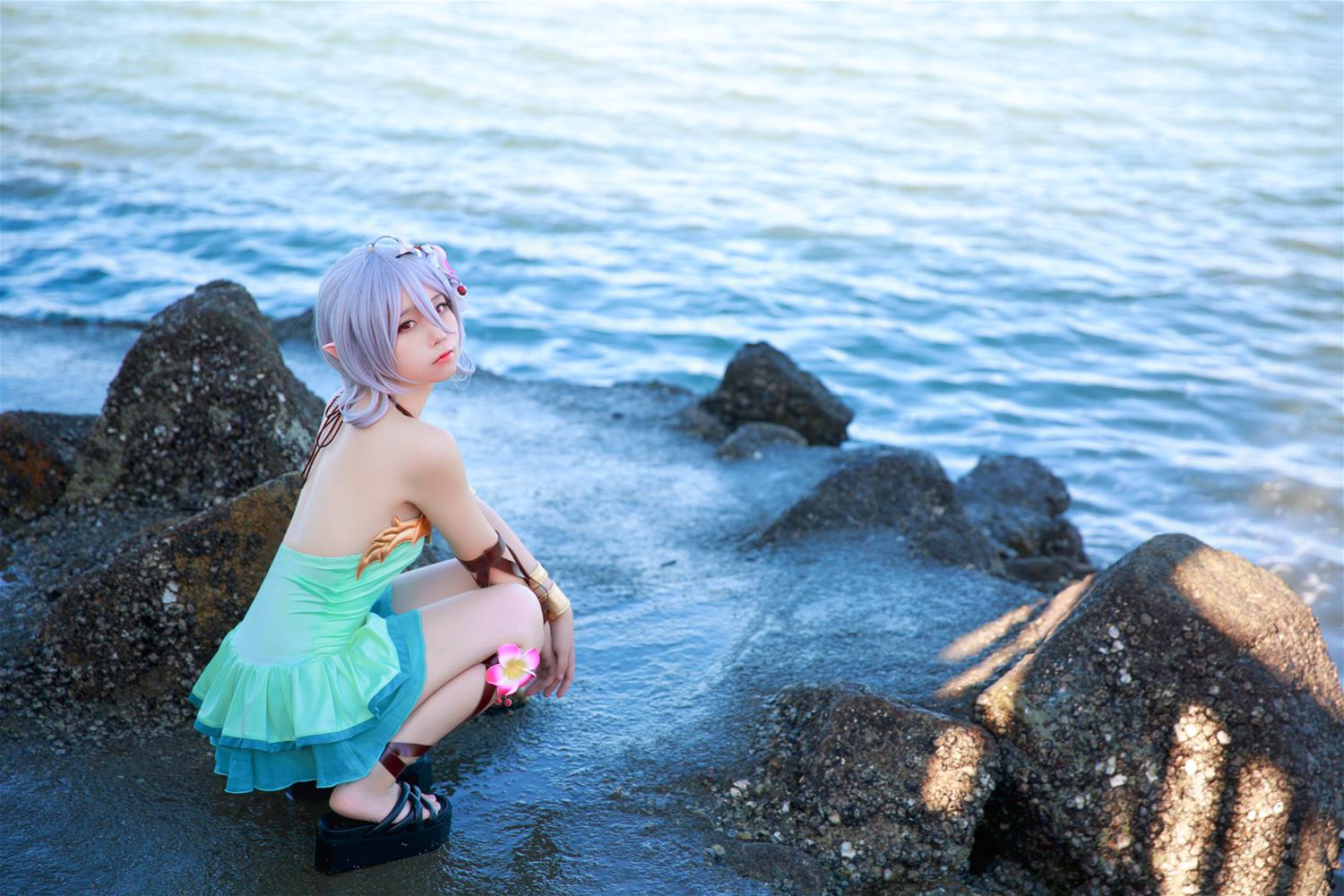 G44不会受伤 可可萝泳衣 [11P-31MB]