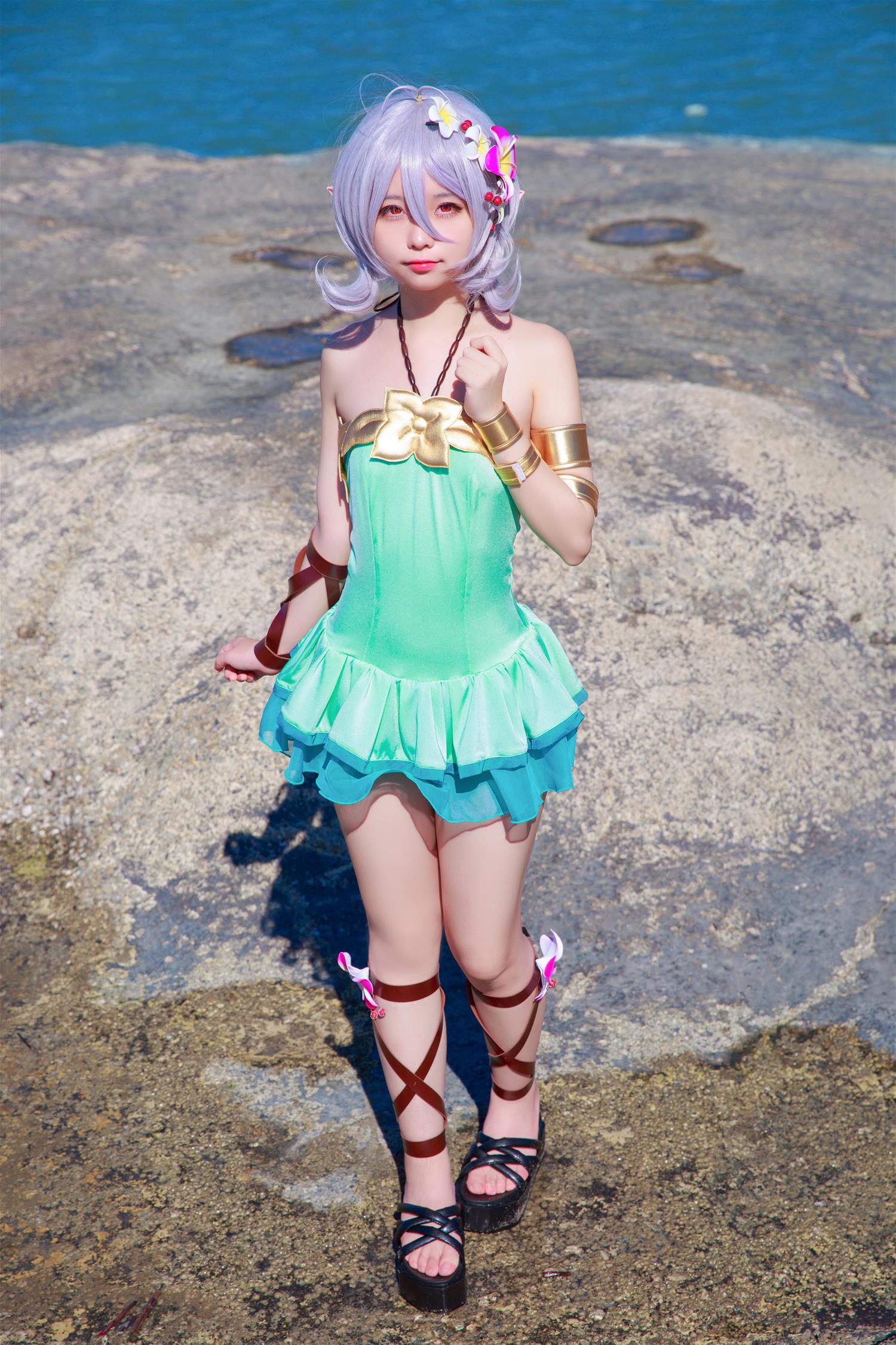 G44不会受伤 可可萝泳衣 [11P-31MB]