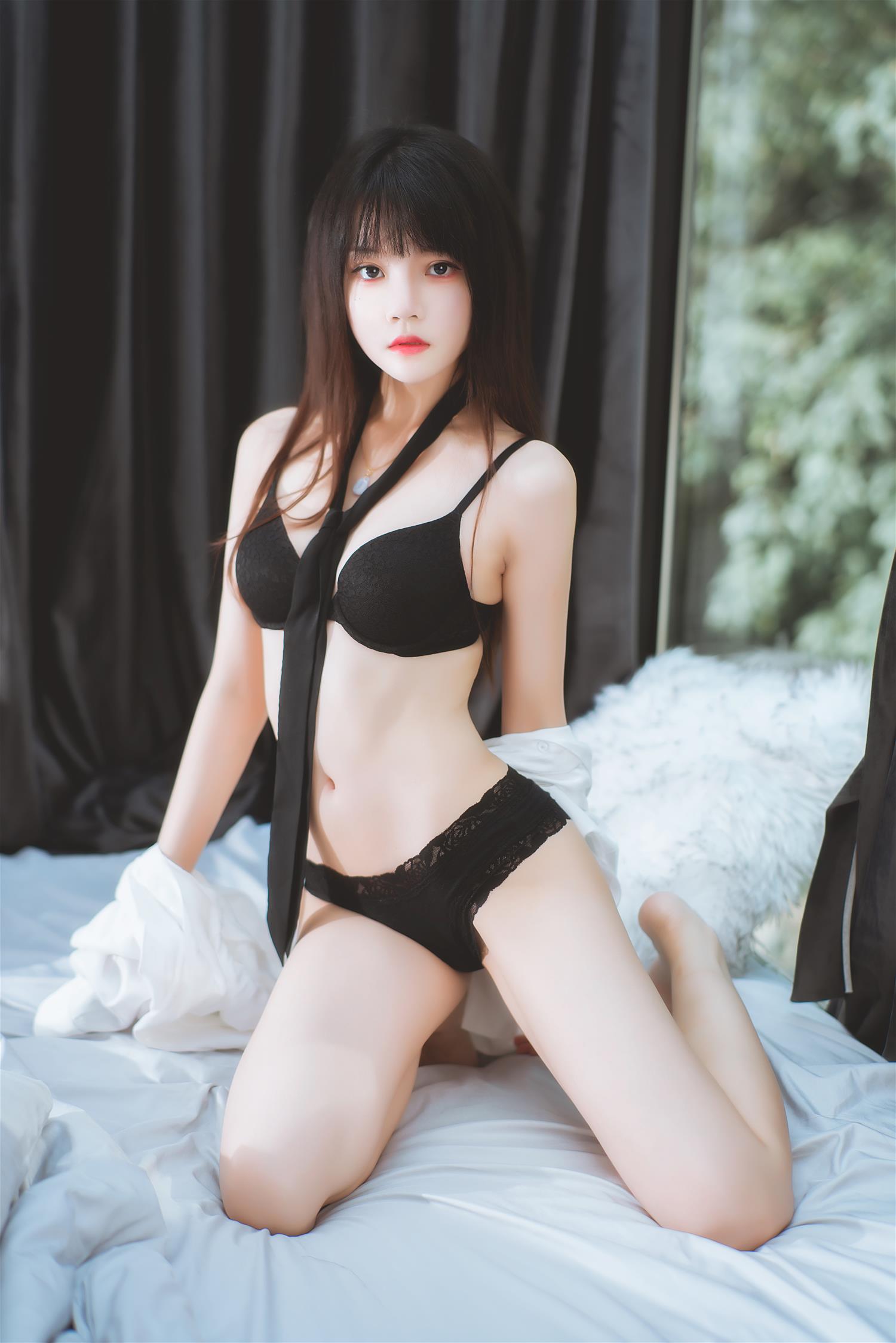 桜桃喵 狼来了 [175P-3.50GB]