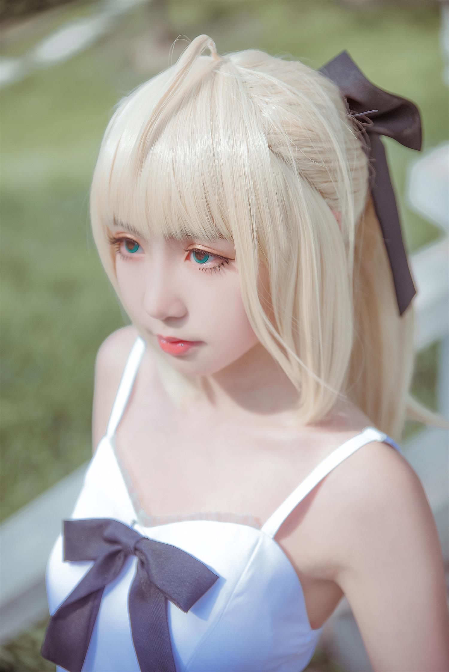 这个泡泡就是逊啦 阿尔托莉雅saber夏日记忆 [11P-24MB]