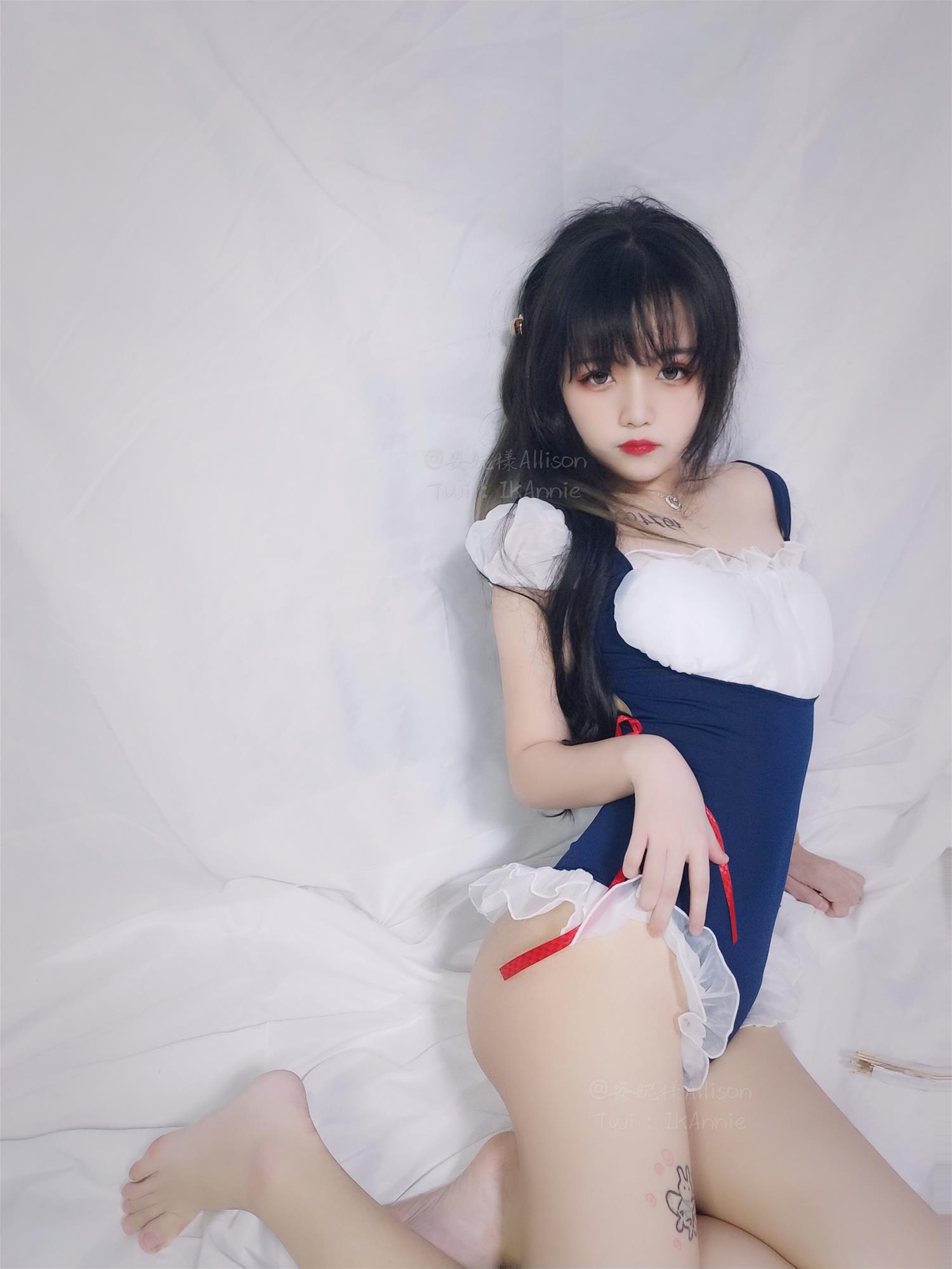 安妮 白雪姬泳装 [30P-47MB]