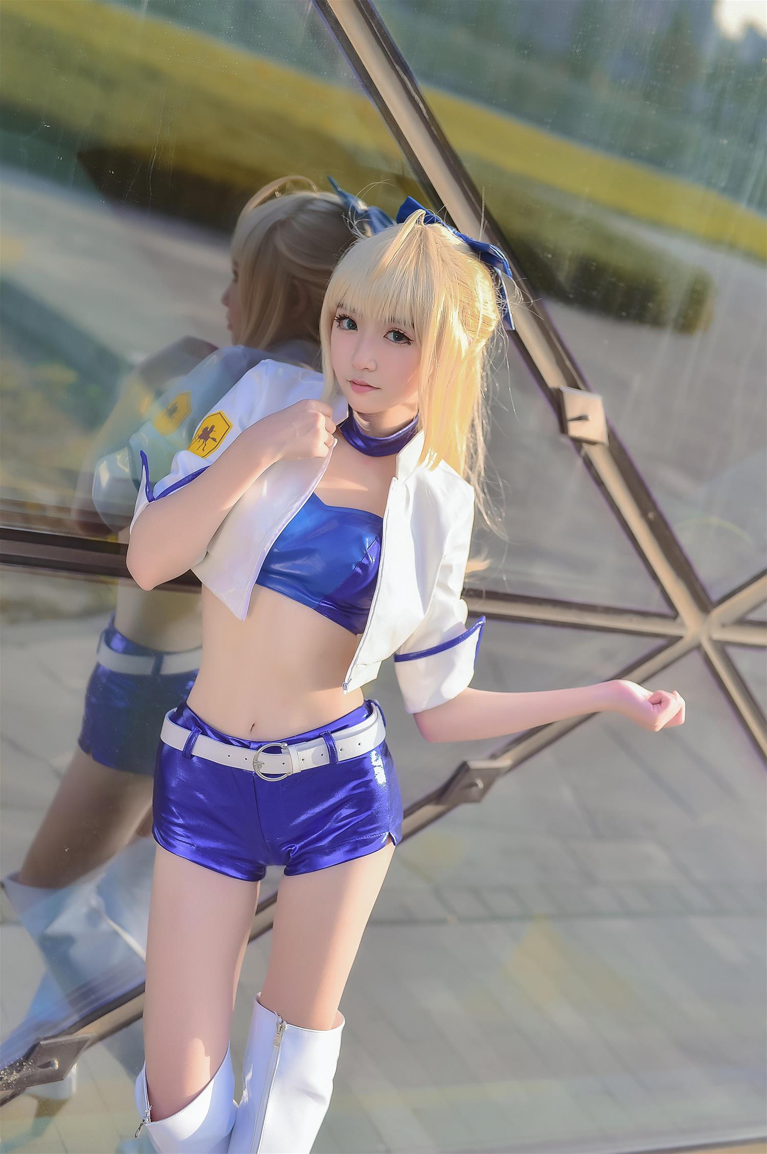 这个泡泡就是逊啦 阿尔托莉雅赛车服 [13P-26MB]