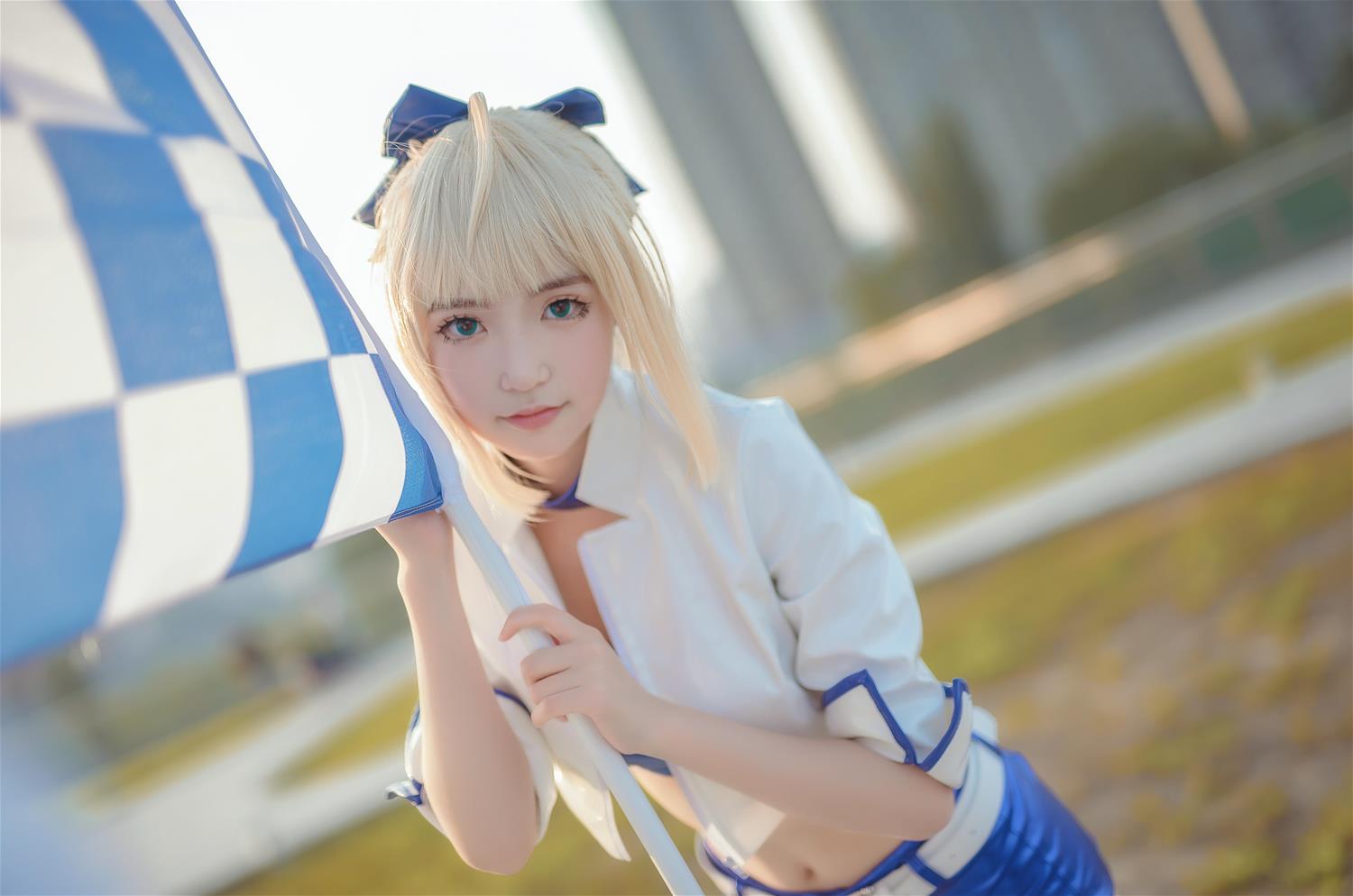 这个泡泡就是逊啦 阿尔托莉雅赛车服 [13P-26MB]