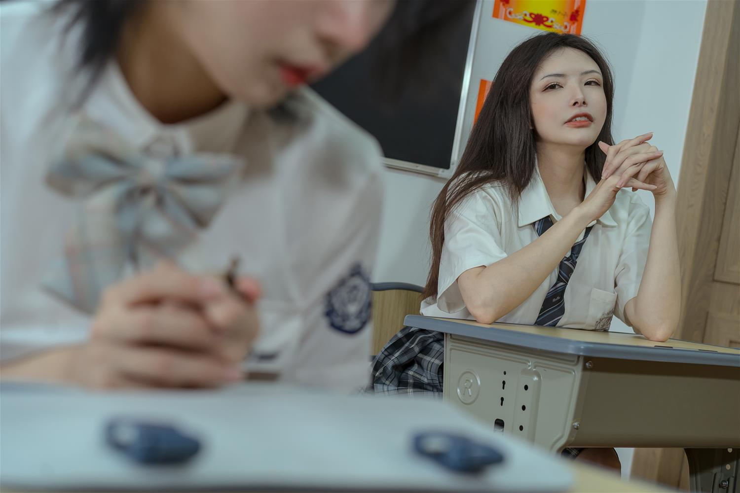 秋和柯基 日记 [70P1V-1.76GB]