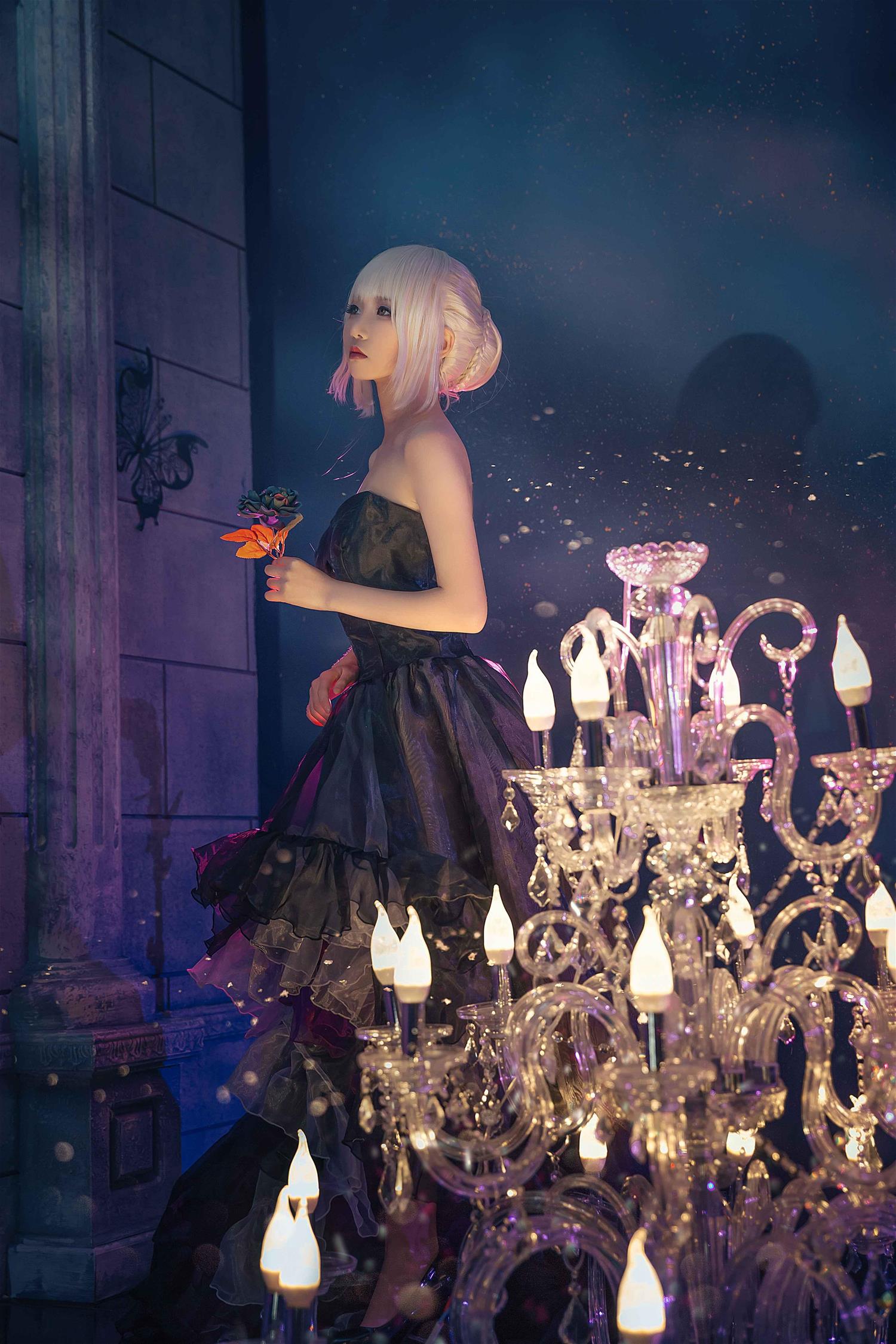 这个泡泡就是逊啦 吾王_COS_阿尔托莉雅 [14P-20MB]