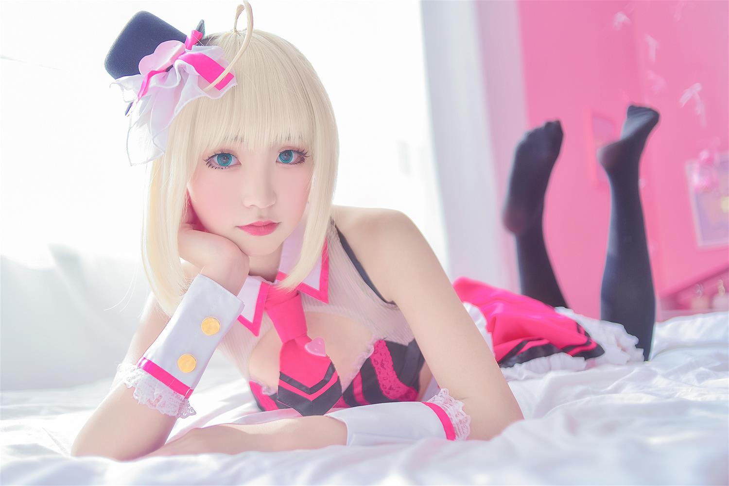 这个泡泡就是逊啦 吾王_阿尔托莉雅_女仆_情人节 [10P-22MB]