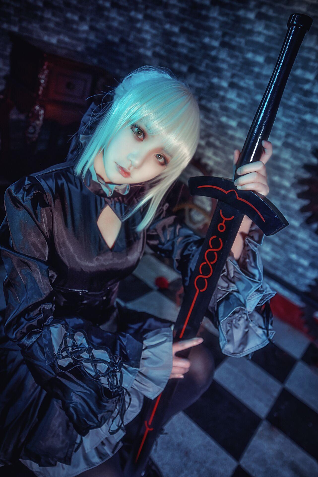 这个泡泡就是逊啦 吾王_黑SABER_阿尔托莉雅 [11P-3MB]