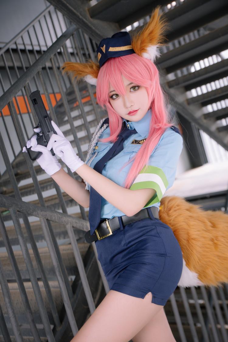 这个泡泡就是逊啦 玉藻前_FATE_制服 [9P-858KB]