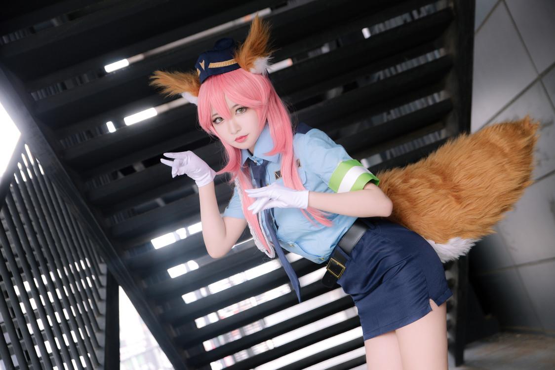 这个泡泡就是逊啦 玉藻前_FATE_制服 [9P-858KB]