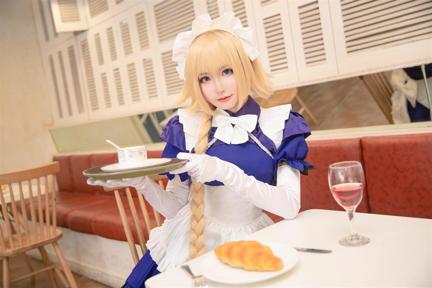 这个泡泡就是逊啦 贞德 女仆 [11P-16MB]