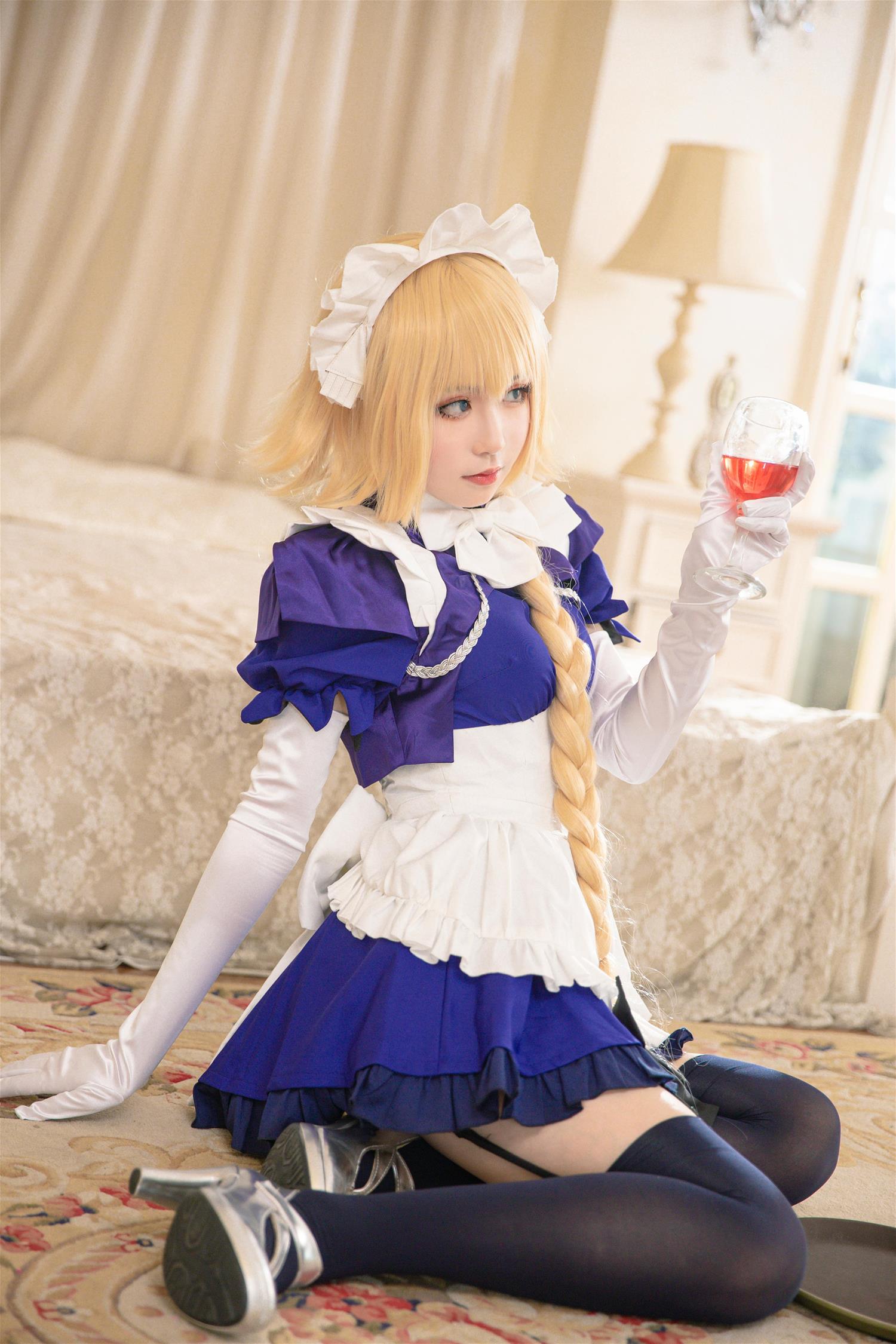 这个泡泡就是逊啦 贞德 女仆 [11P-16MB]