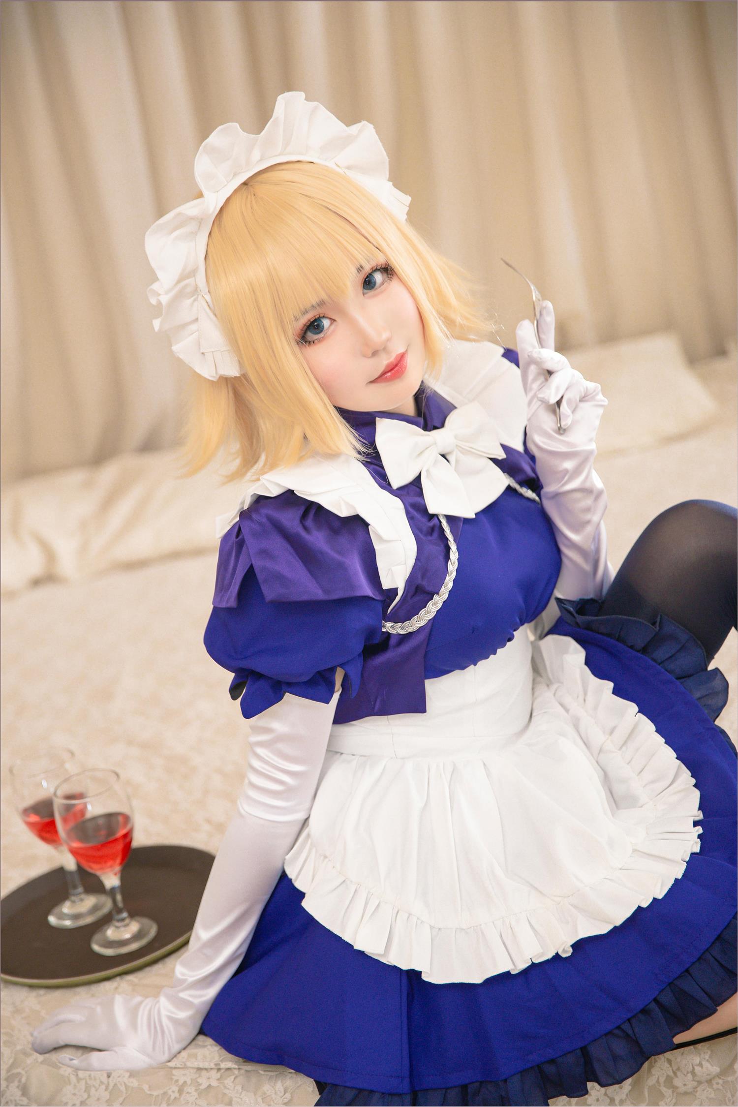 这个泡泡就是逊啦 贞德 女仆 [11P-16MB]